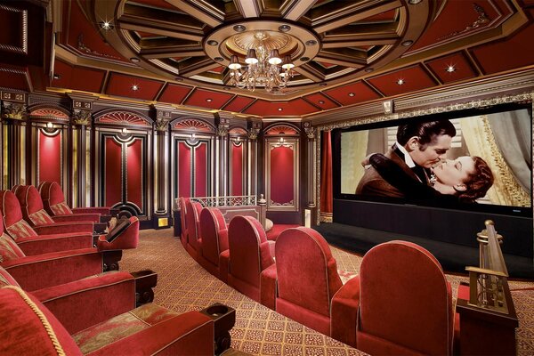 Heimkino mit elegantem Interieur