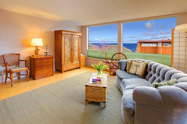 Gemütliches Zimmer in einem Haus am Meer