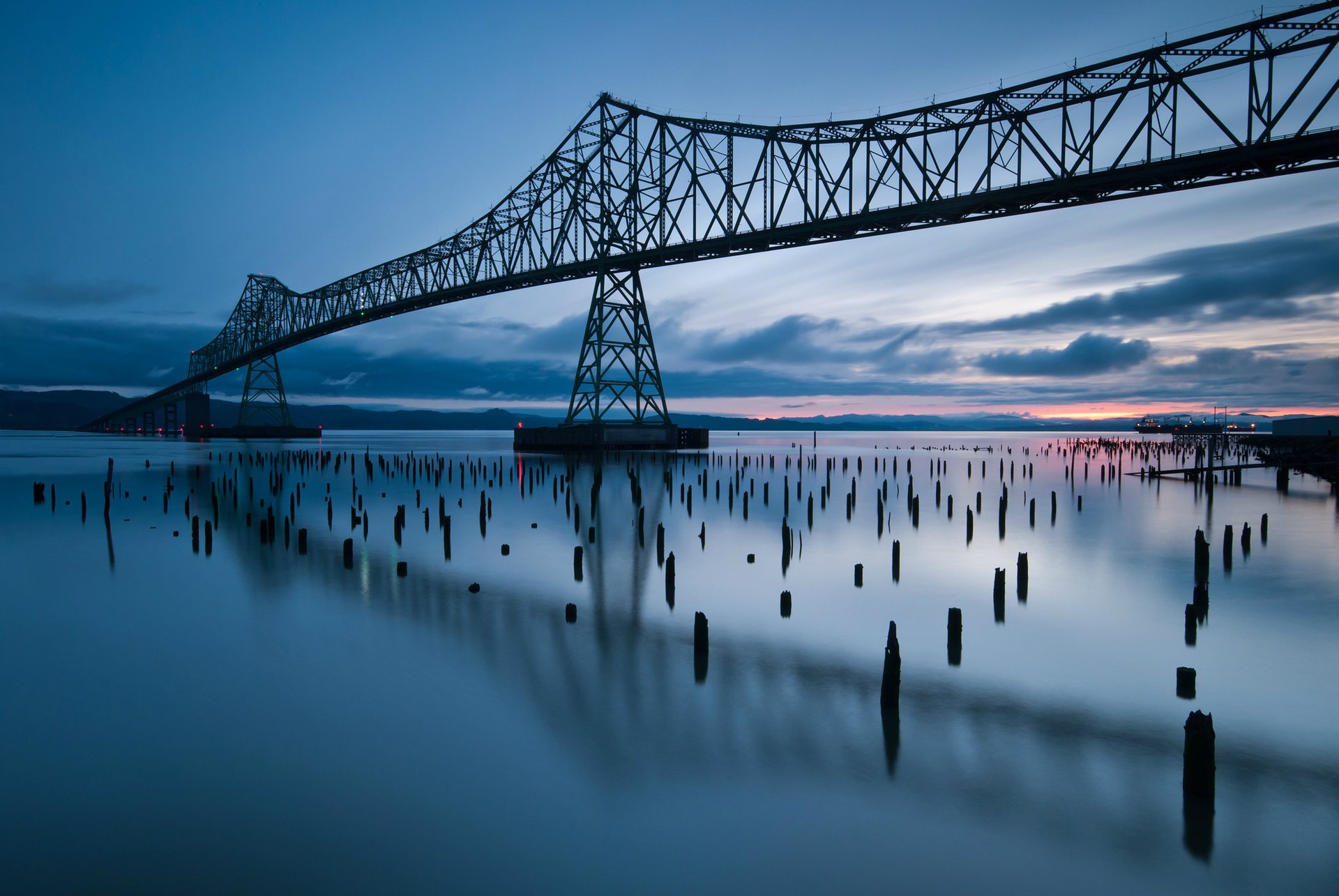 usa oregon reflection blue sky evening sunset river wolken bridge state usa