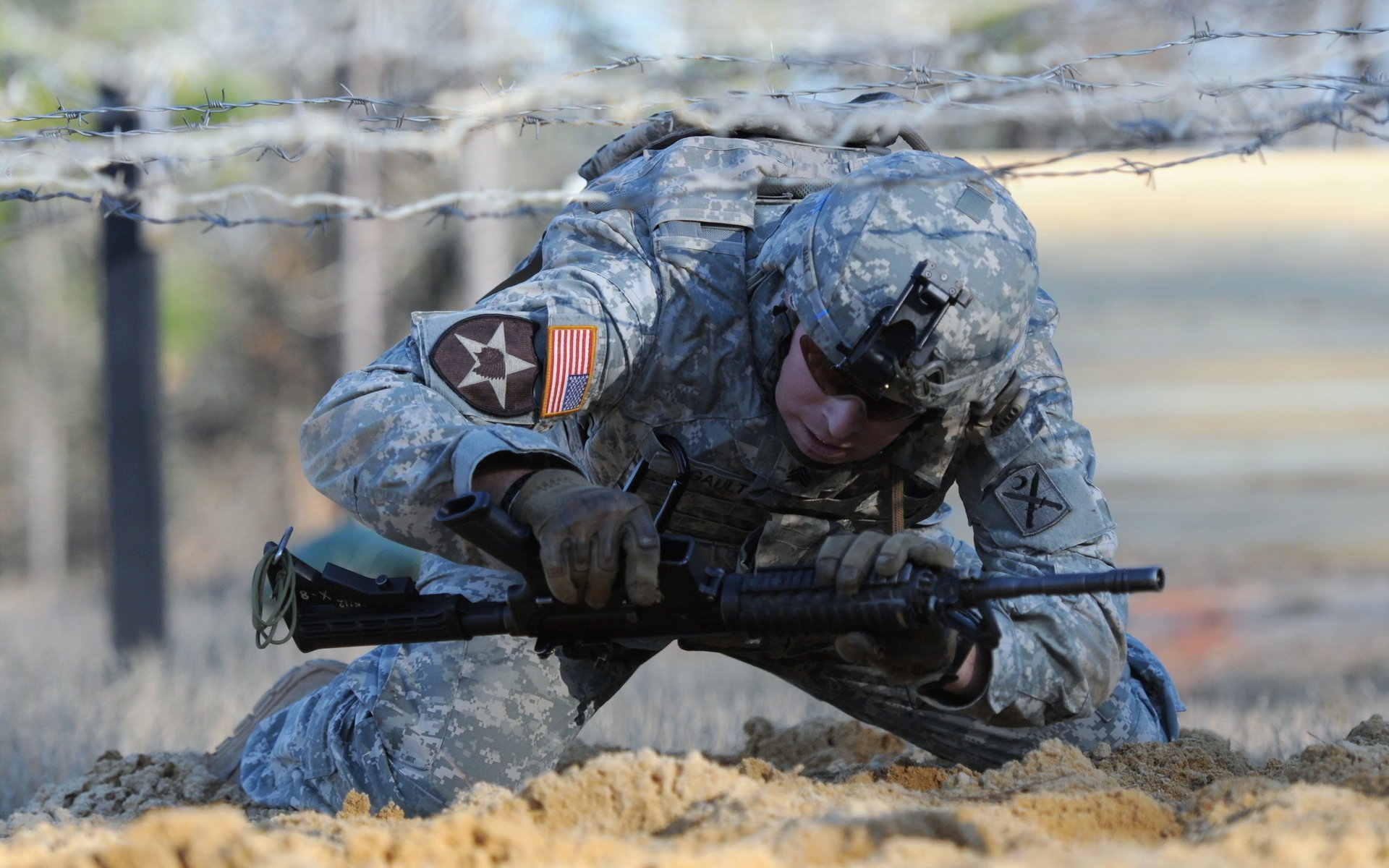 soldats exercices armes