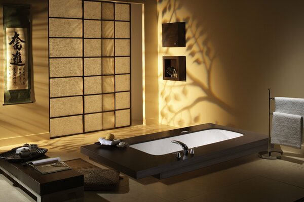 Badezimmer im japanischen Minimalismus-Stil