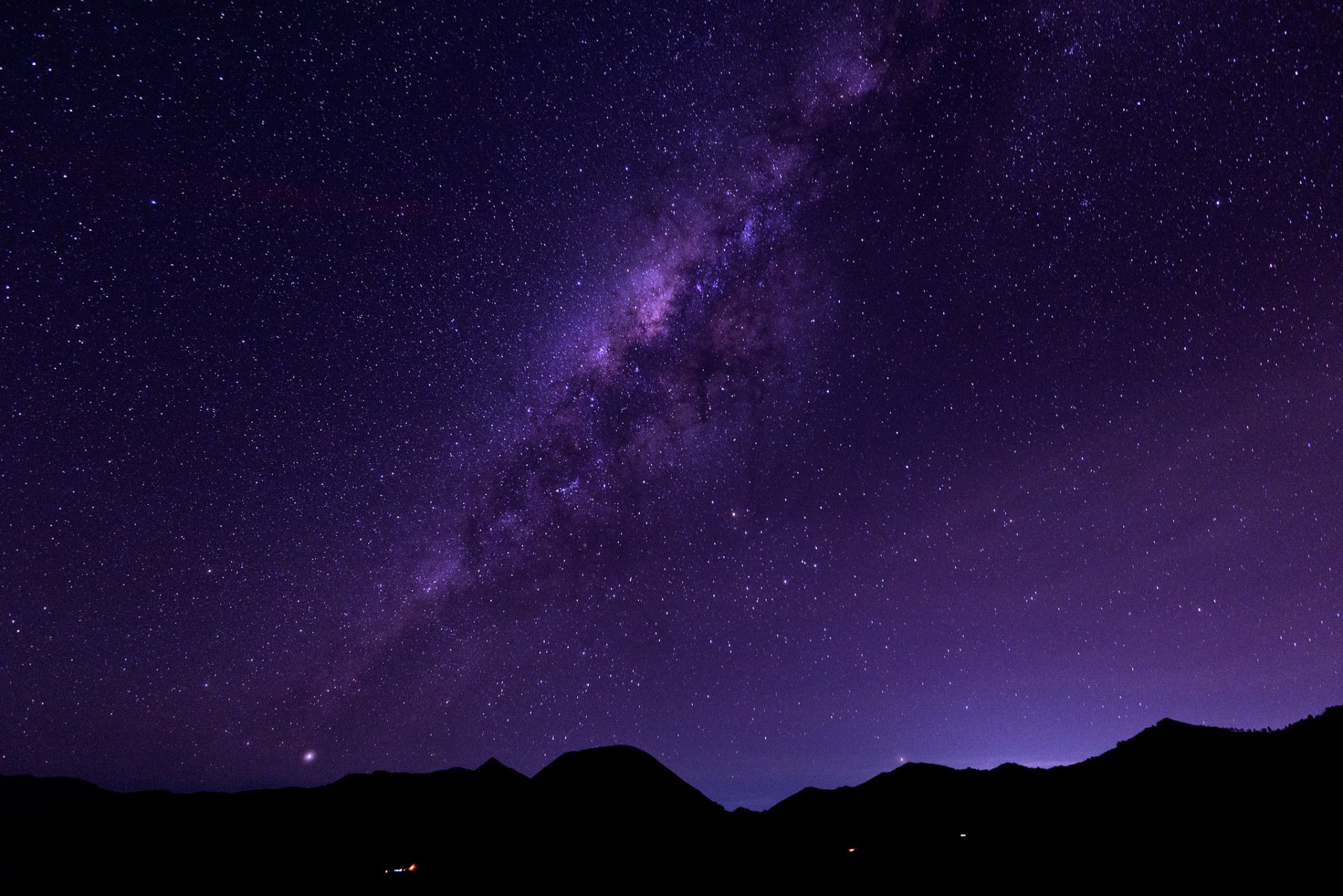 via lattea spazio stelle montagne mistero