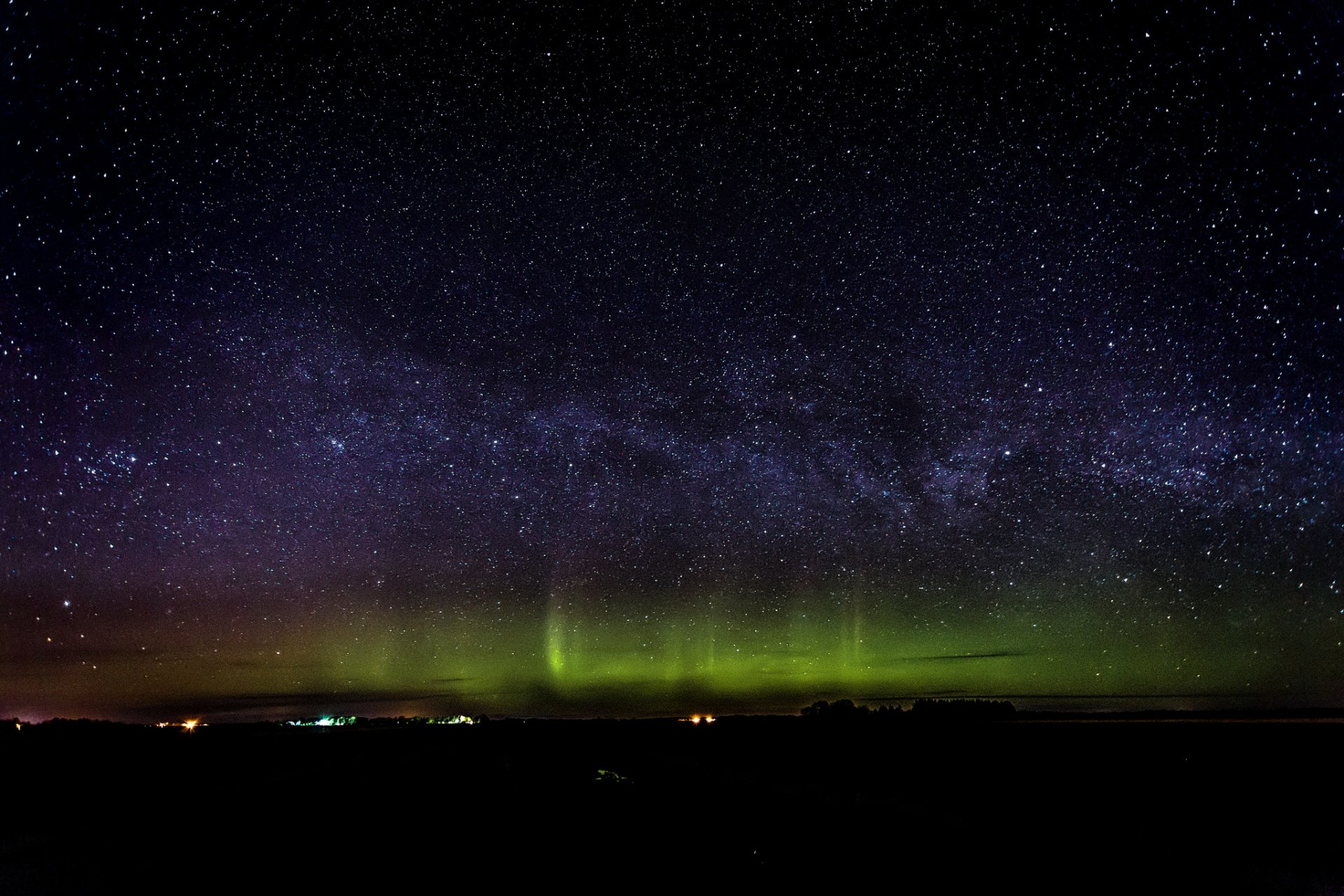 espace étoiles nuit aurores boréales