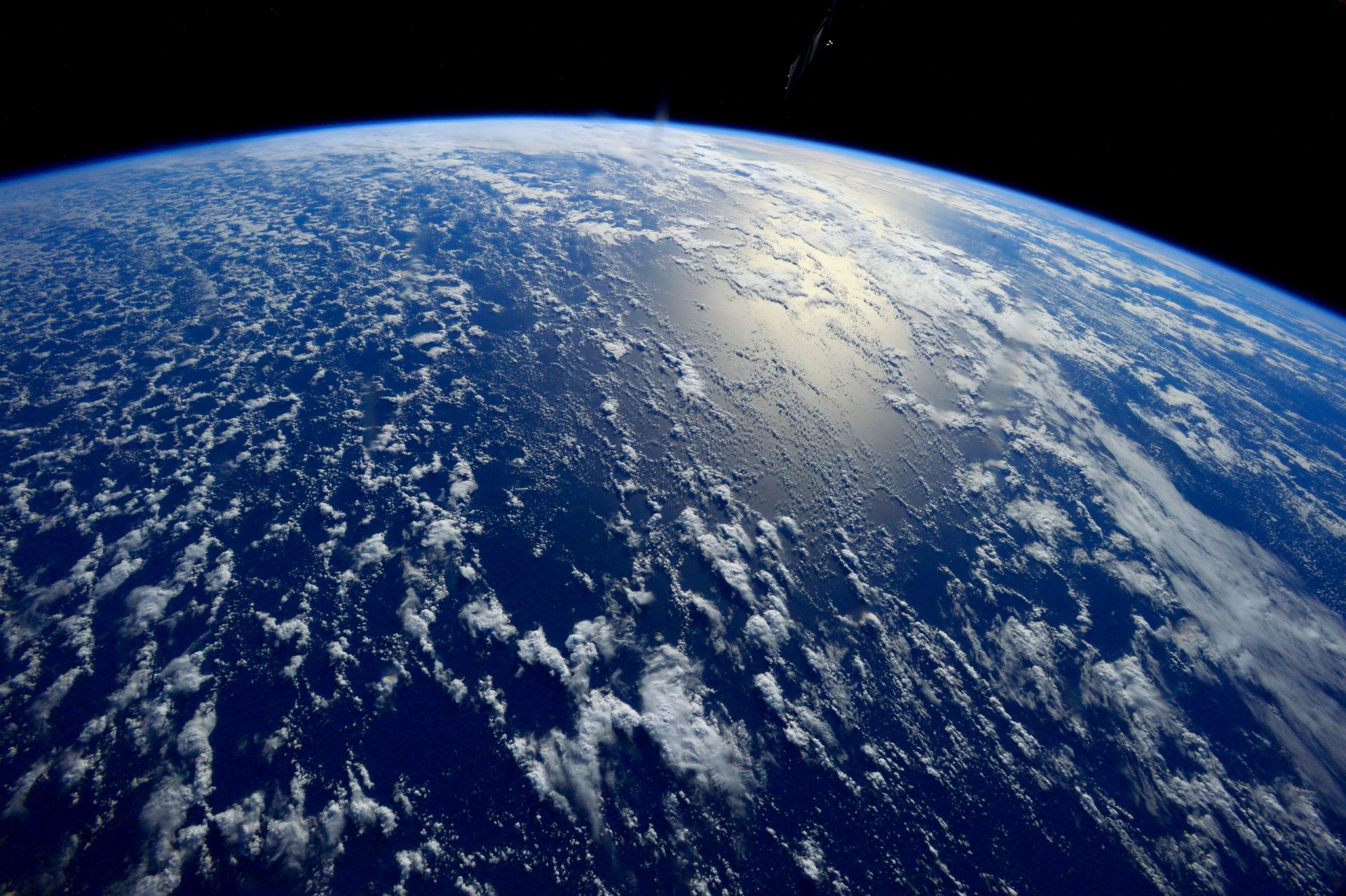 terre océan espace