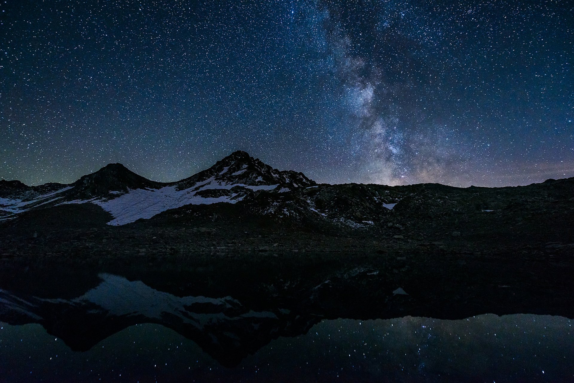 voie lactée espace montagnes lac miroir réflexion étoiles mystères