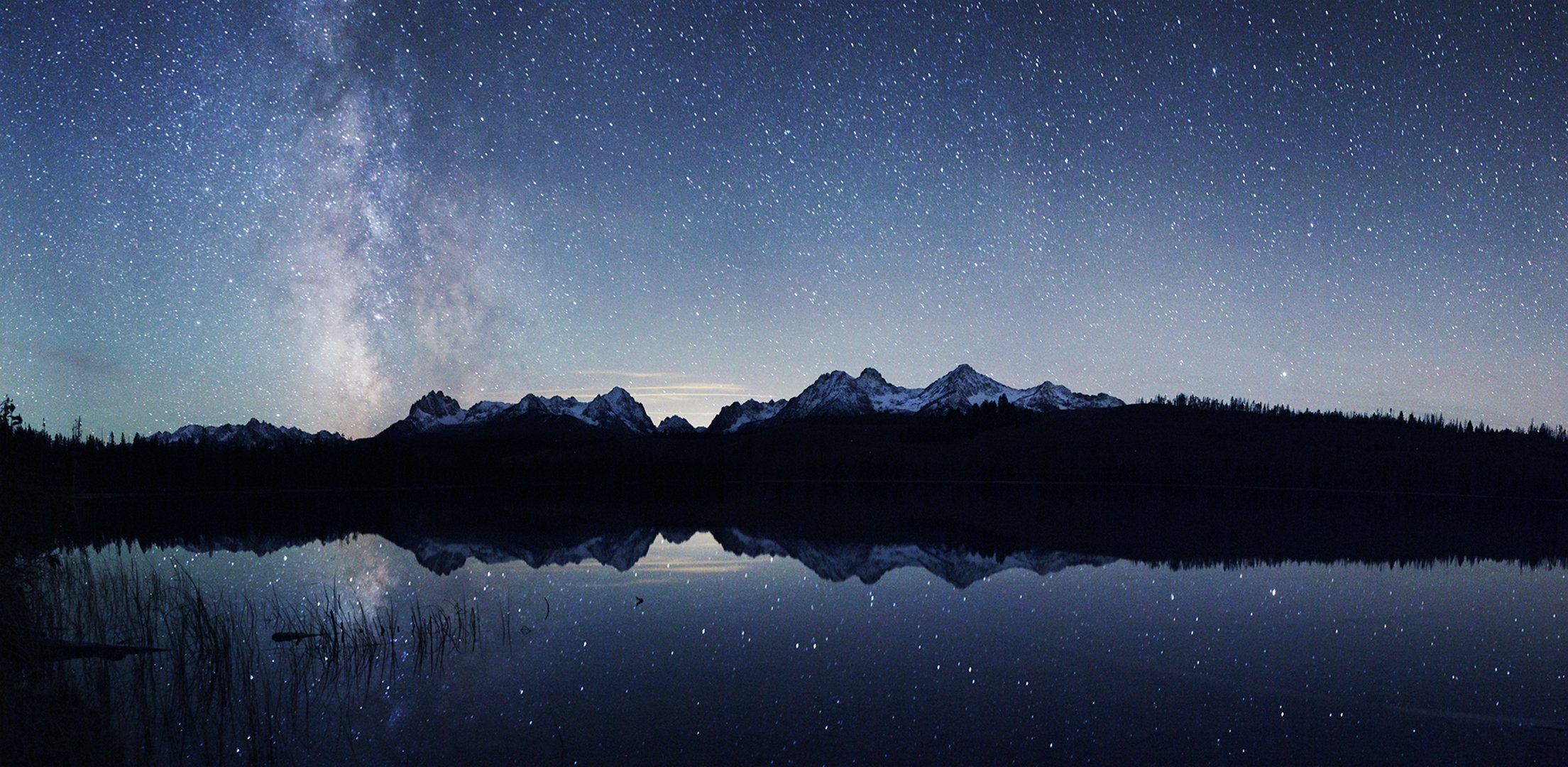 voie lactée espace lac miroir réflexion montagnes étoiles mystères