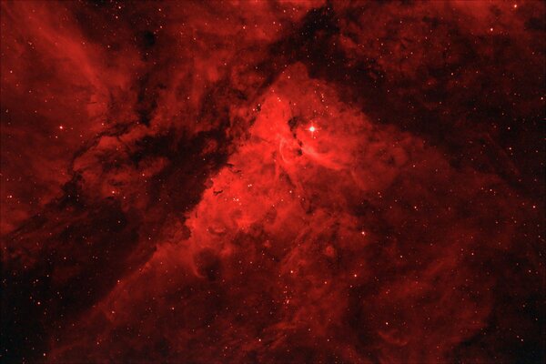 Nebulosa de la quilla de tonos rojos