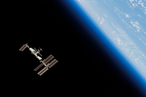 ISS estación tierra espacio planeta