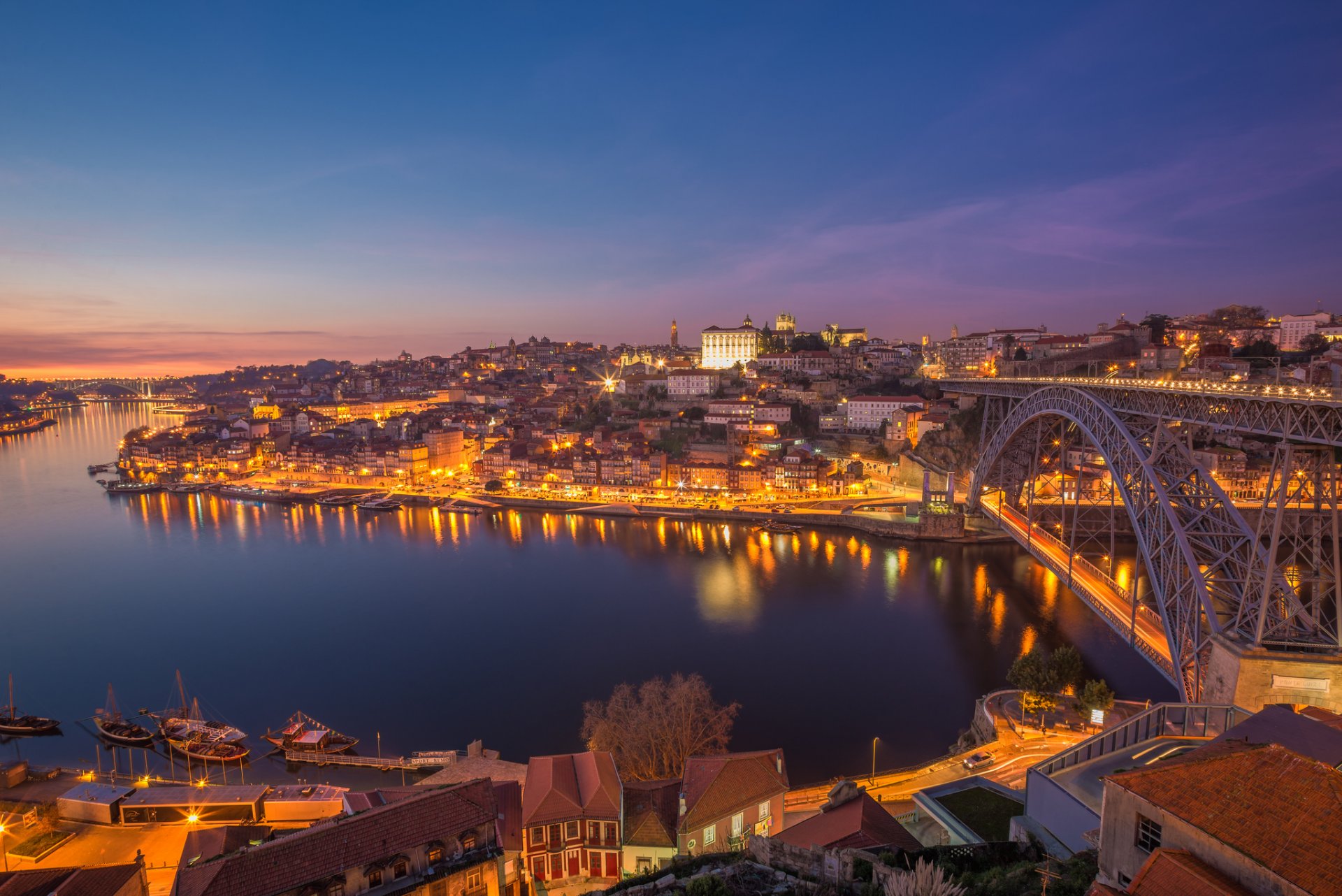 porto portugalia miasto światła rzeka most świt