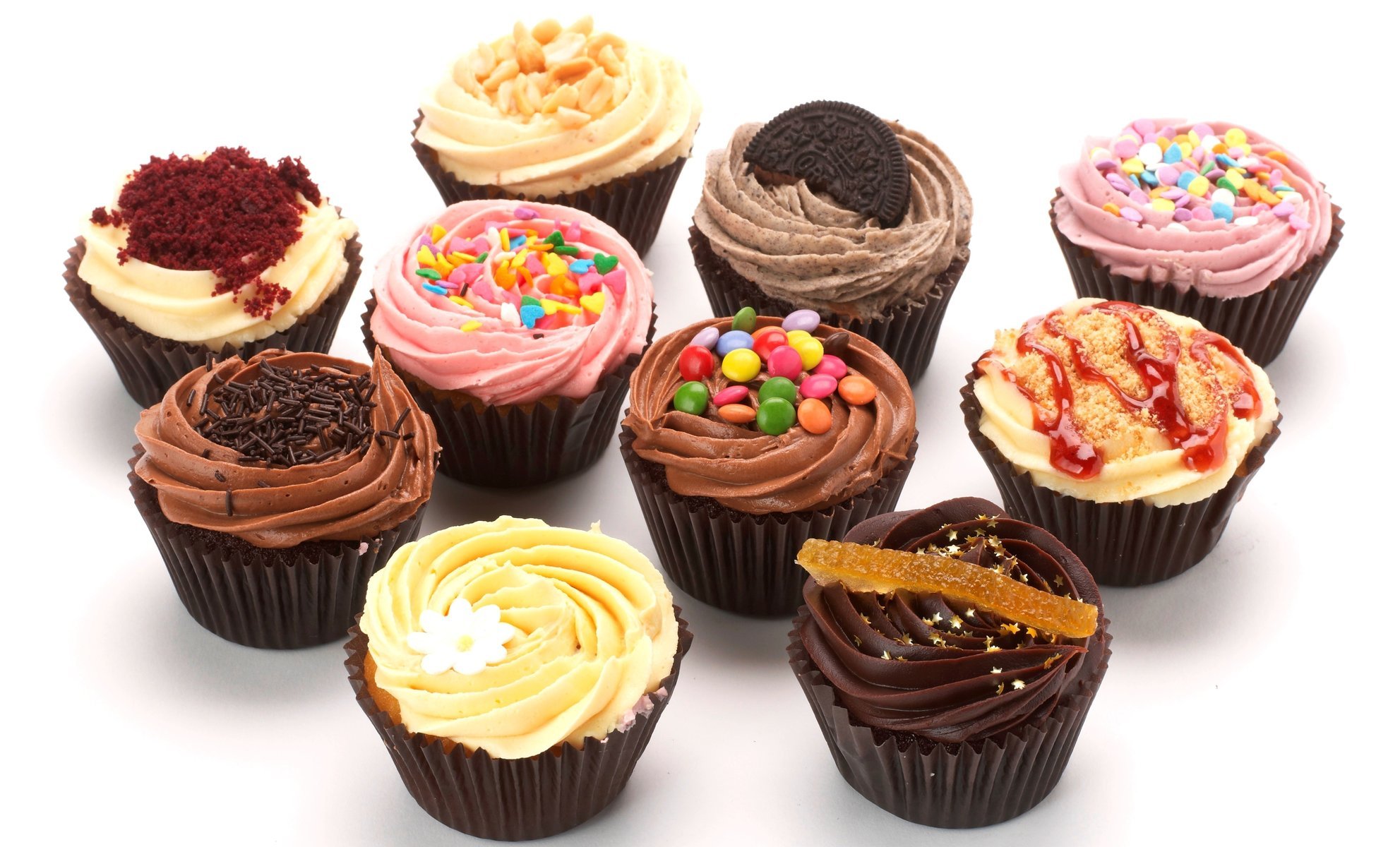 cakes glaze cupcakes cream