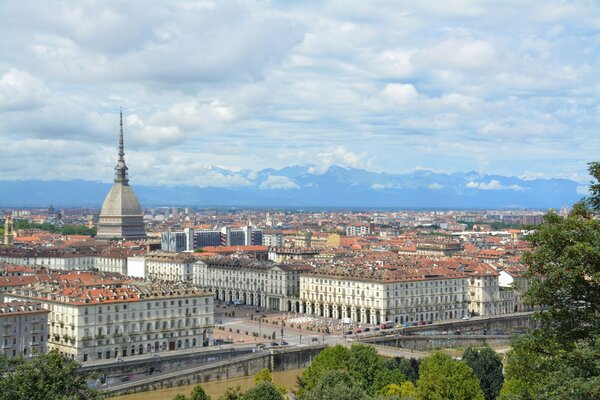 Panorama dei quartieri in Italia