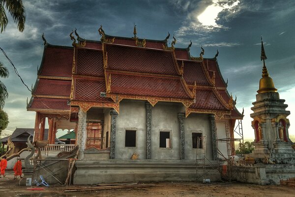 Dibujo de un monasterio en construcción en estilo Oriental