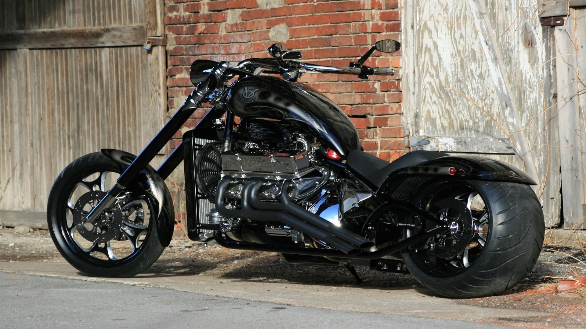 chopper v8 lato chopper