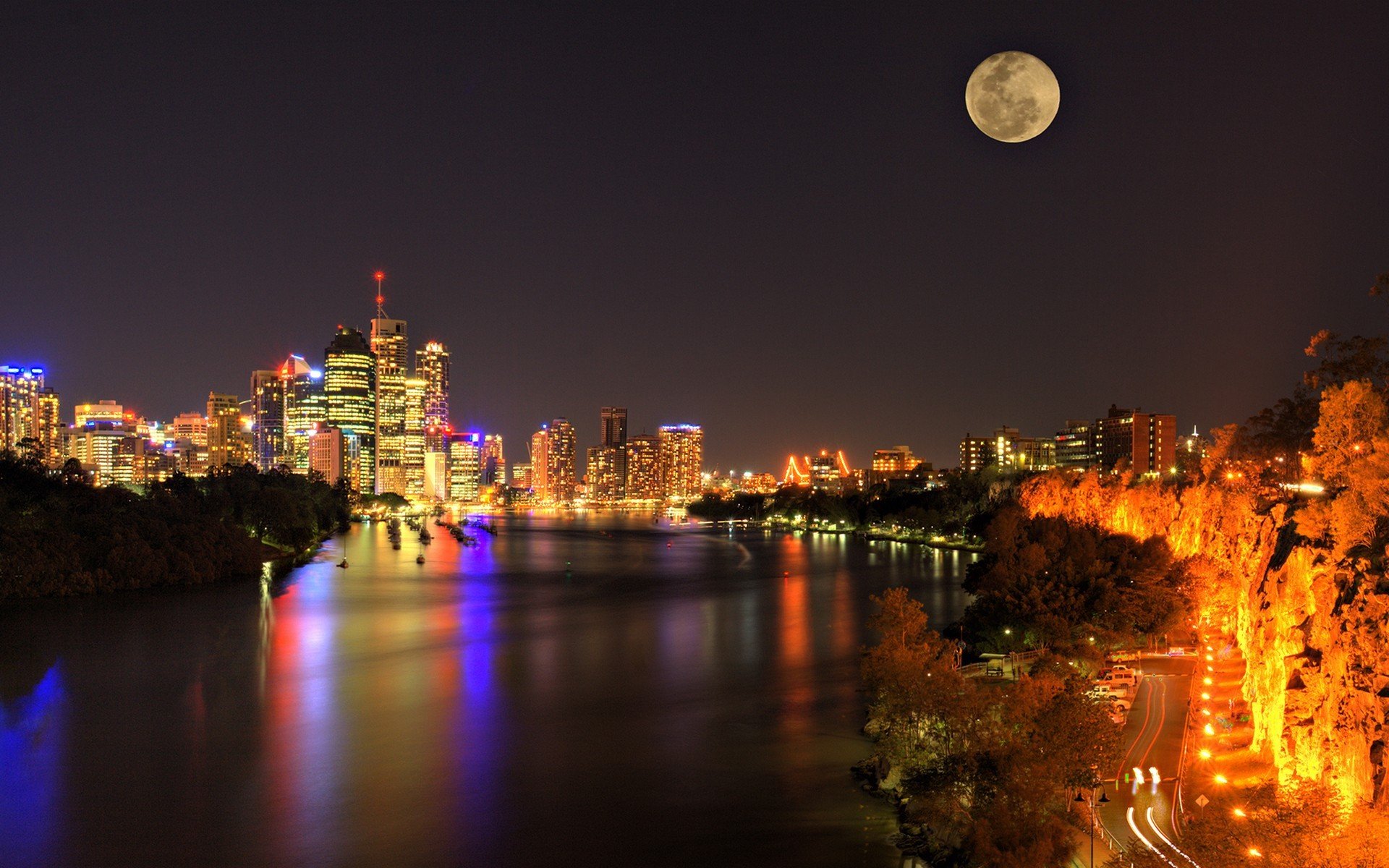 mond wolkenkratzer australien brisbane meerenge straße lichter nacht panorama