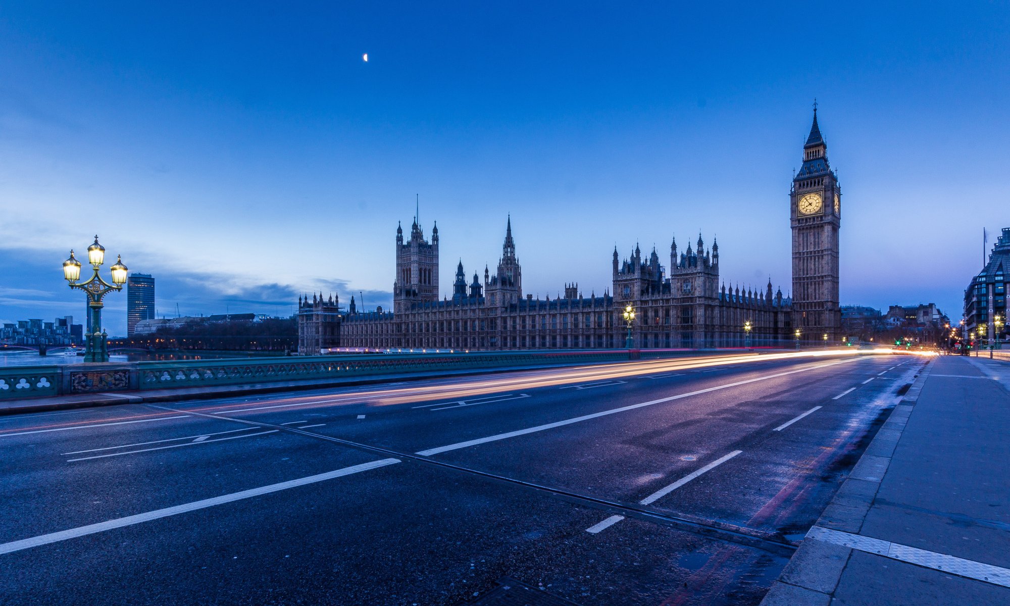 londres puente luces