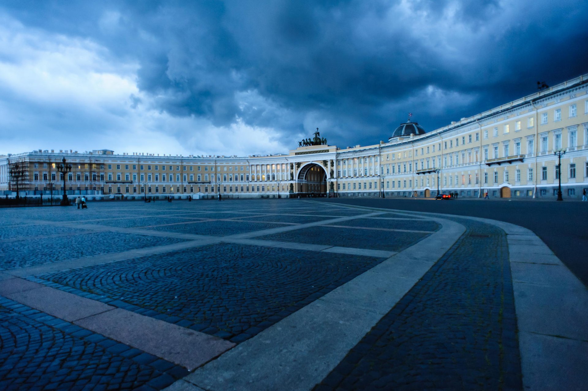 sankt petersburg peter rosja plac pałacowy