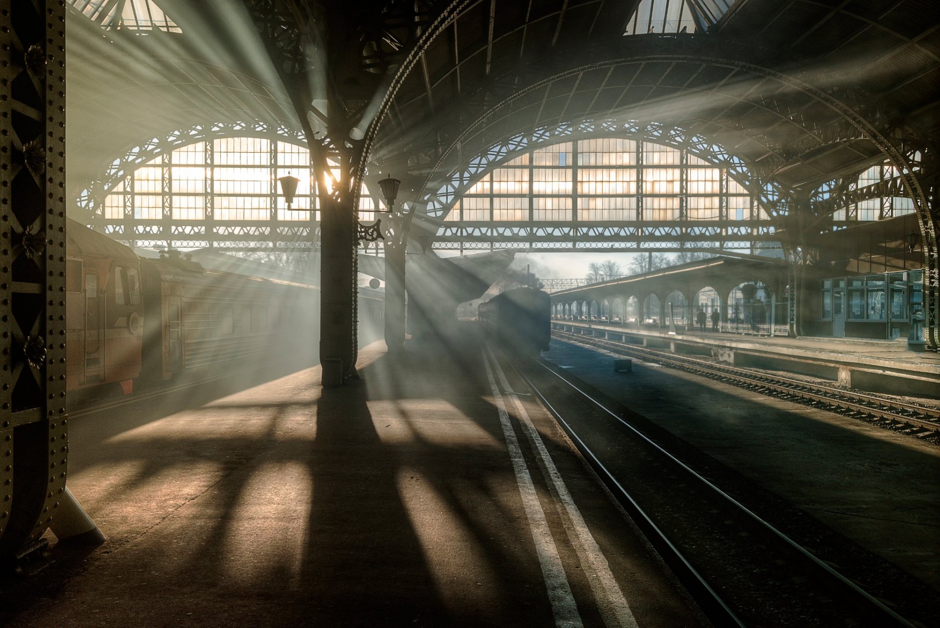 saint-pétersbourg gare de vitebsk lumière