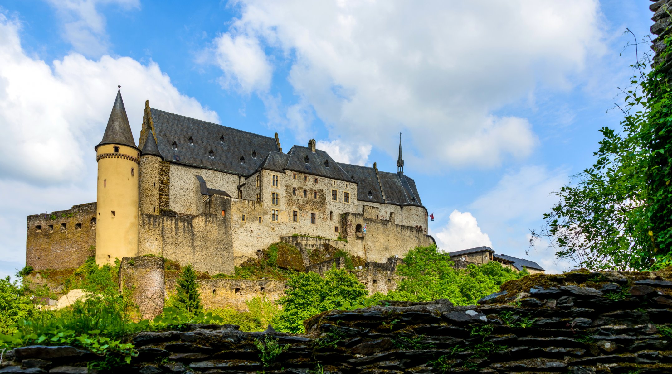 castillo luxemburgo château de vianden ciudad foto