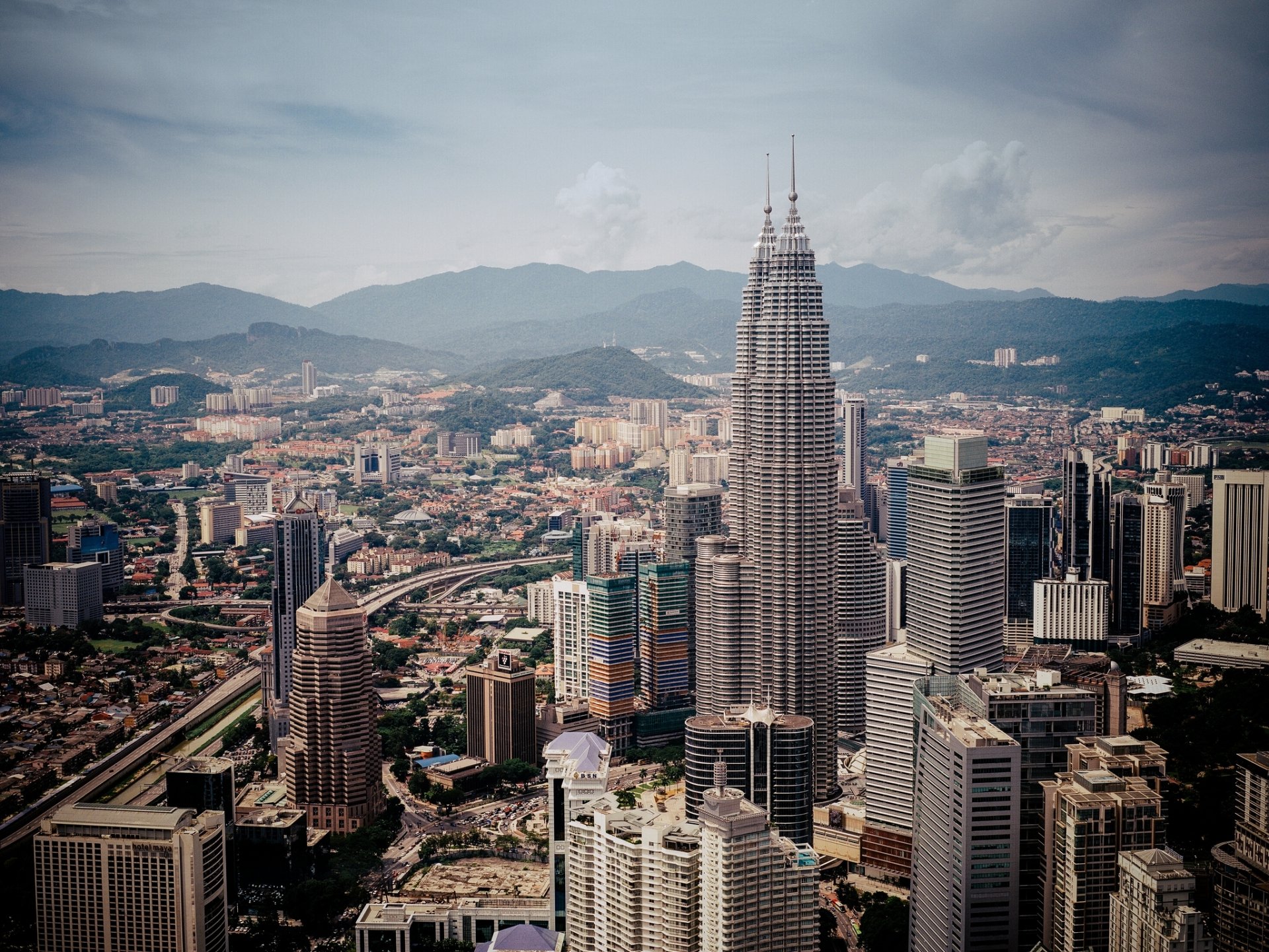 kuala lumpur malezja budynki panorama