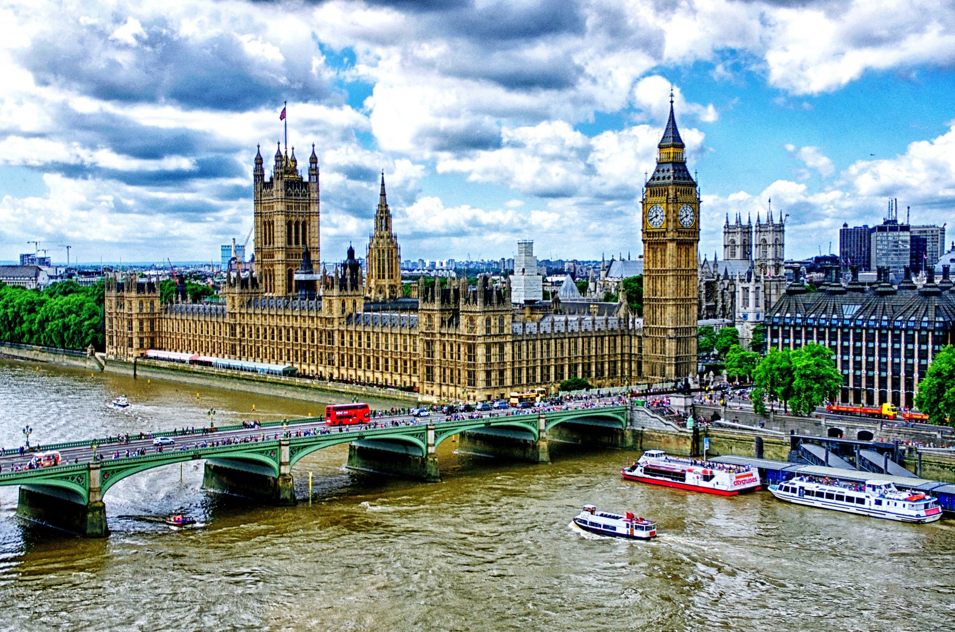 palais de westminster big ben londres pont de westminster promenade de la tamise bateaux de plaisance