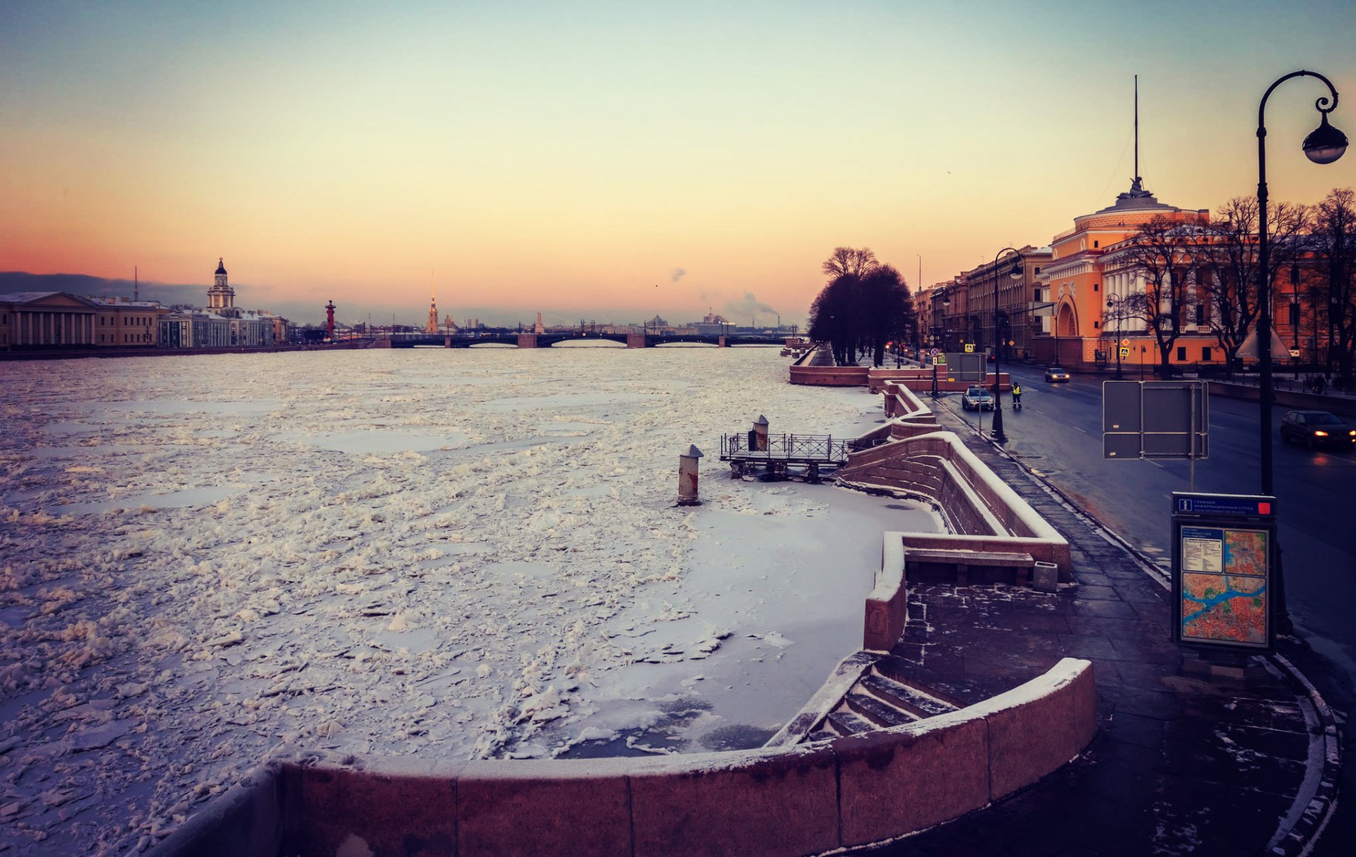 st. petersburg peter russland st. petersburg fluss newa winter schnee