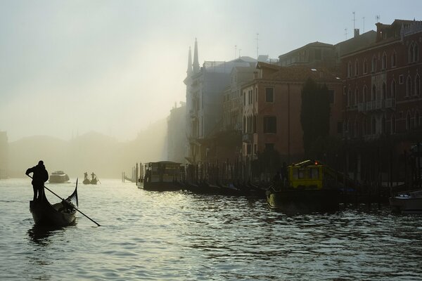 Morgennebel in Venedig