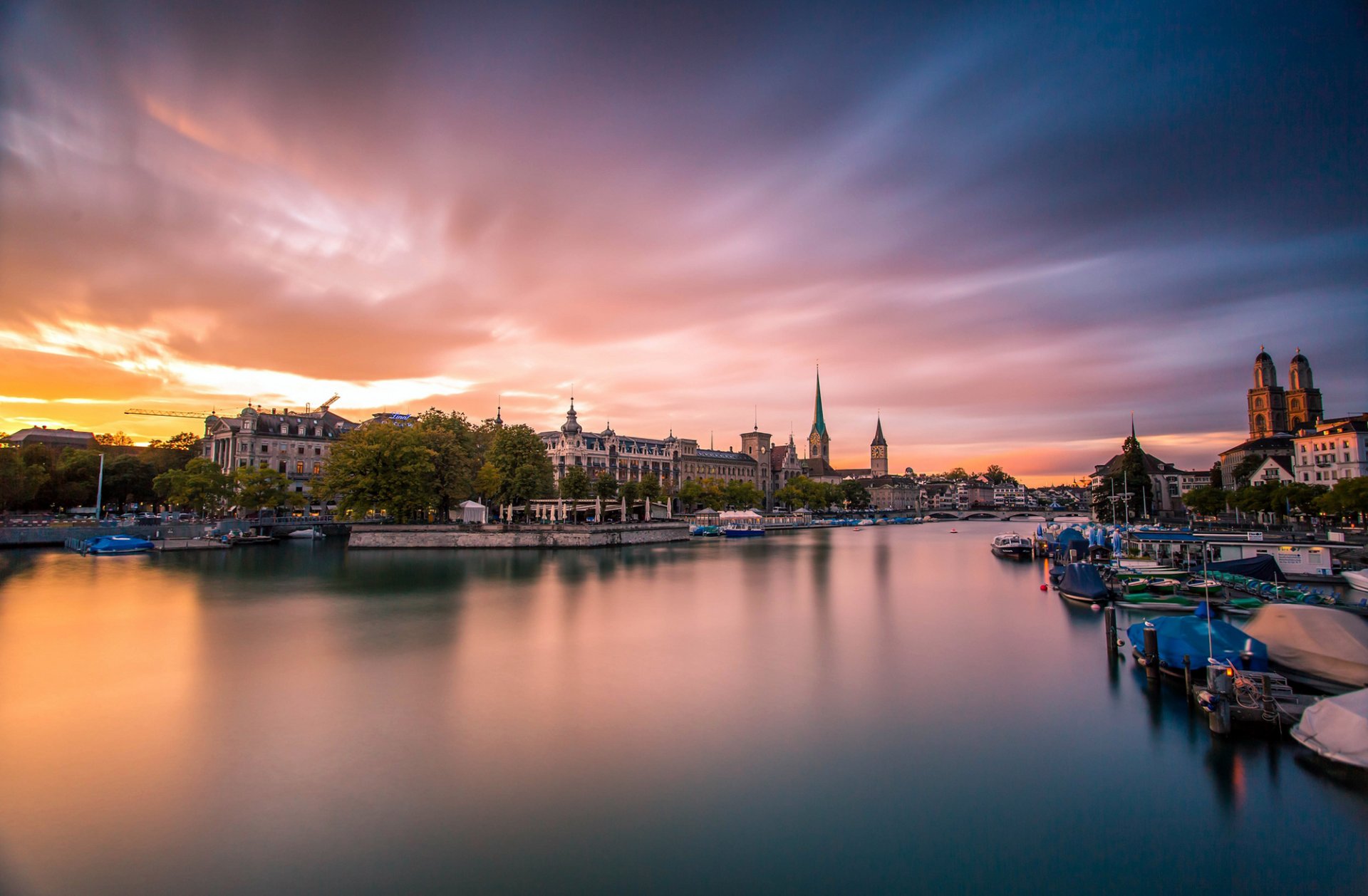 zurich suisse ville soirée coucher de soleil rivière pont bateaux