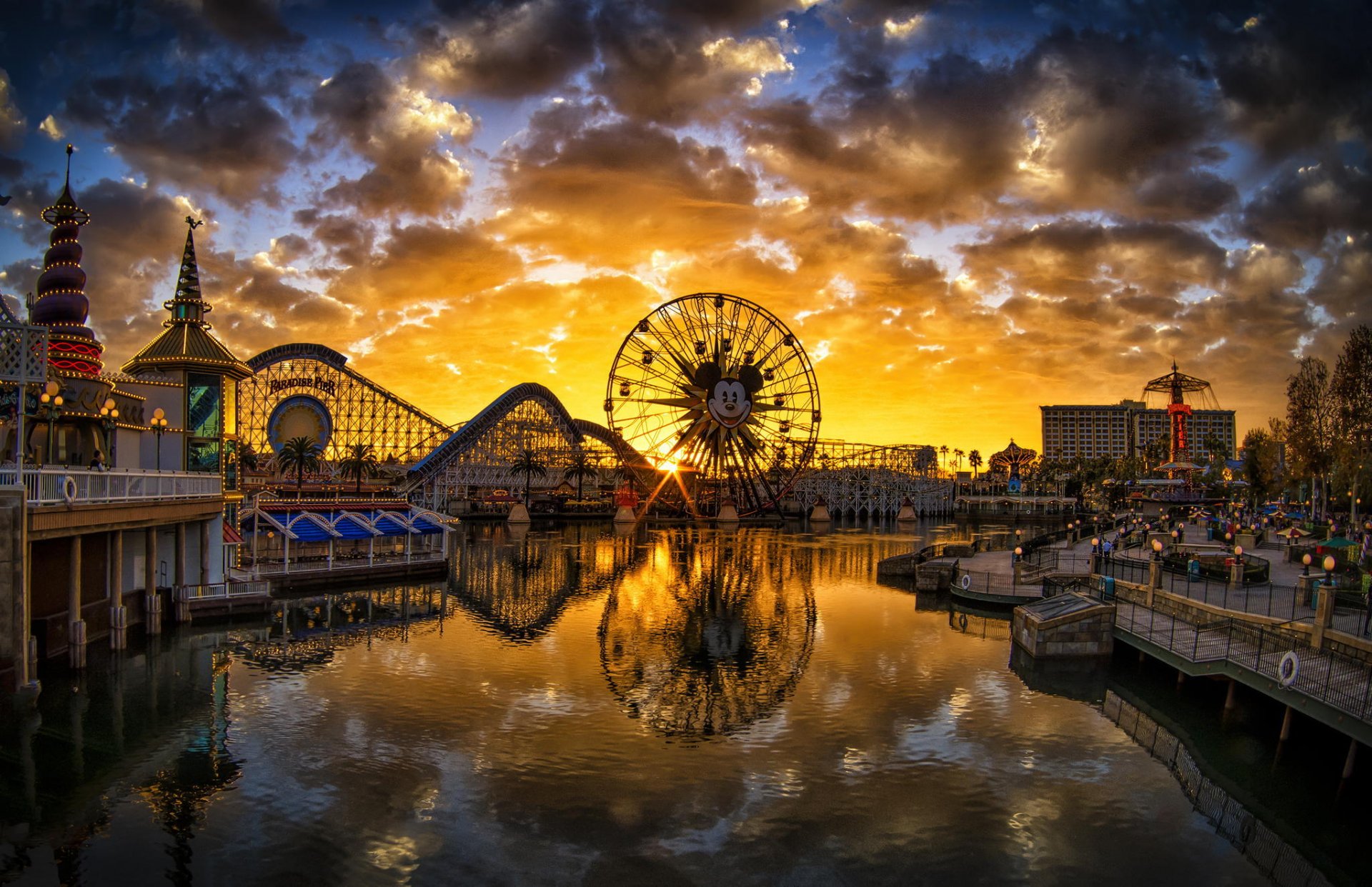 paradis pierre coucher de soleil californie disneyland coucher de soleil