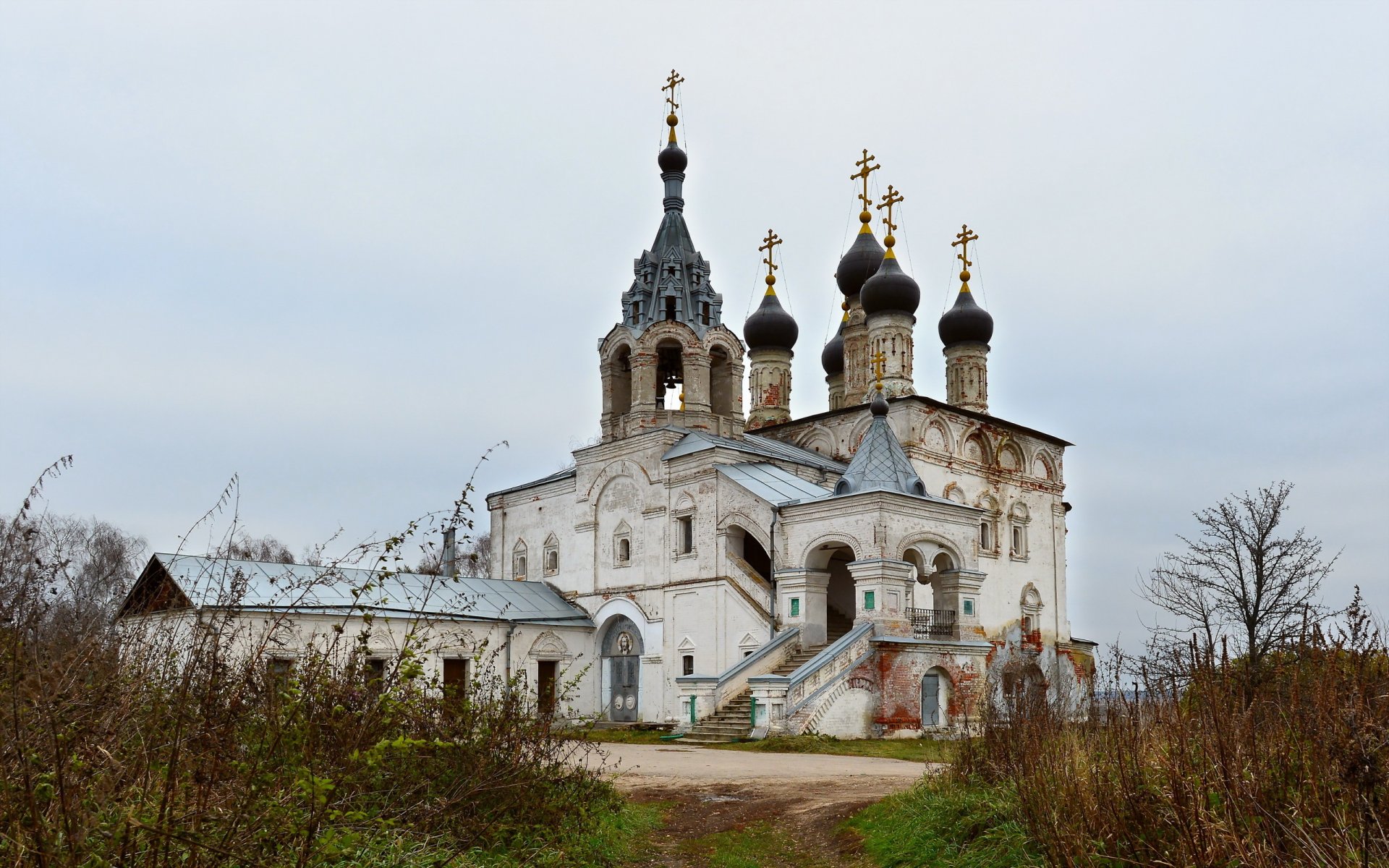 otoño rusia iglesia de la resurrección de cristo