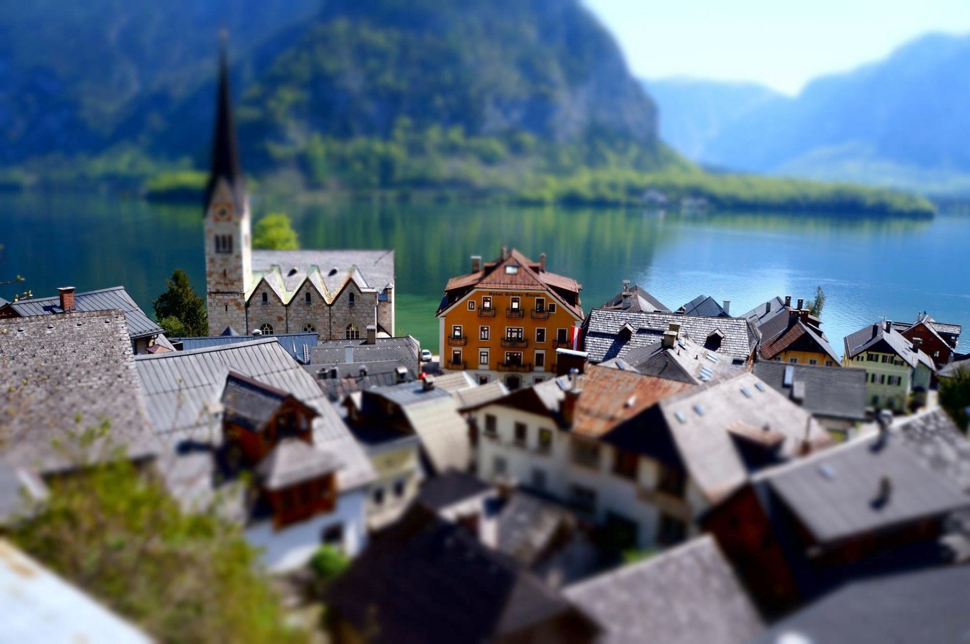 tilt shift town effect buildings lake day