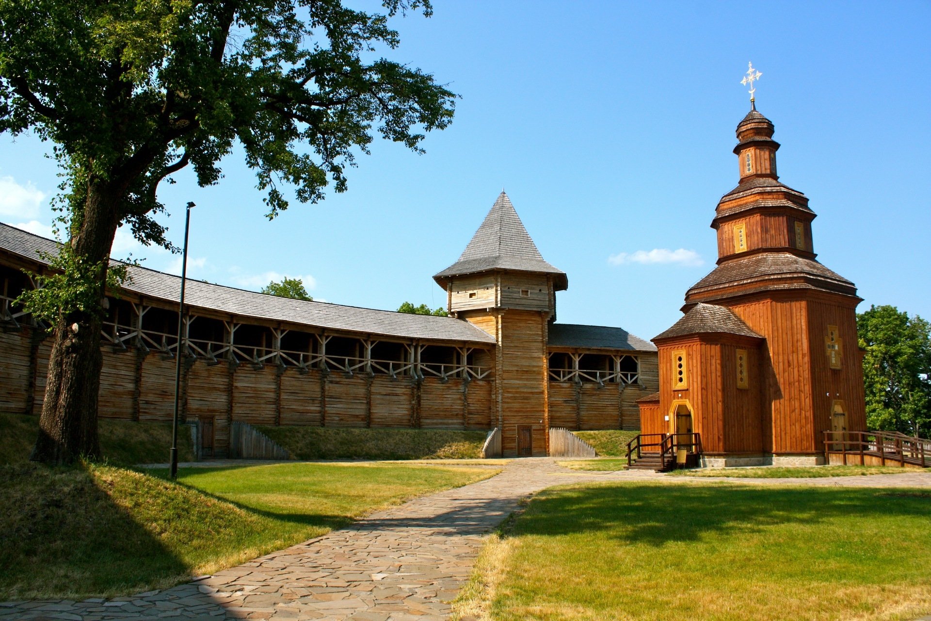 ukraine baturin hetman-residenz zitadelle von baturin rekonstruktion kirche