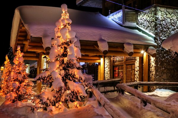 Maison finlandaise, décoration pour Noël