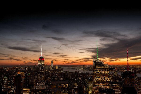 Wieczór Empire State Building Nowy Jork