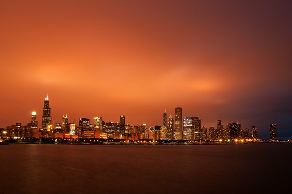 View of the evening city of Chicago on skyscrapers