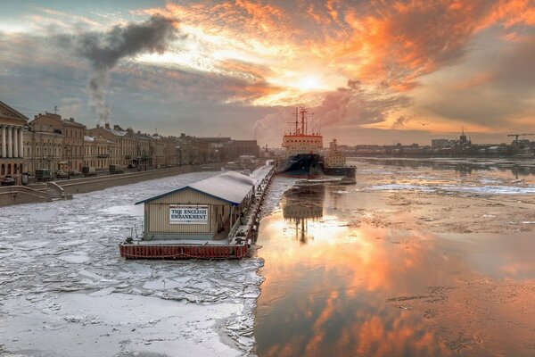 Санкт-петербург морозным утром