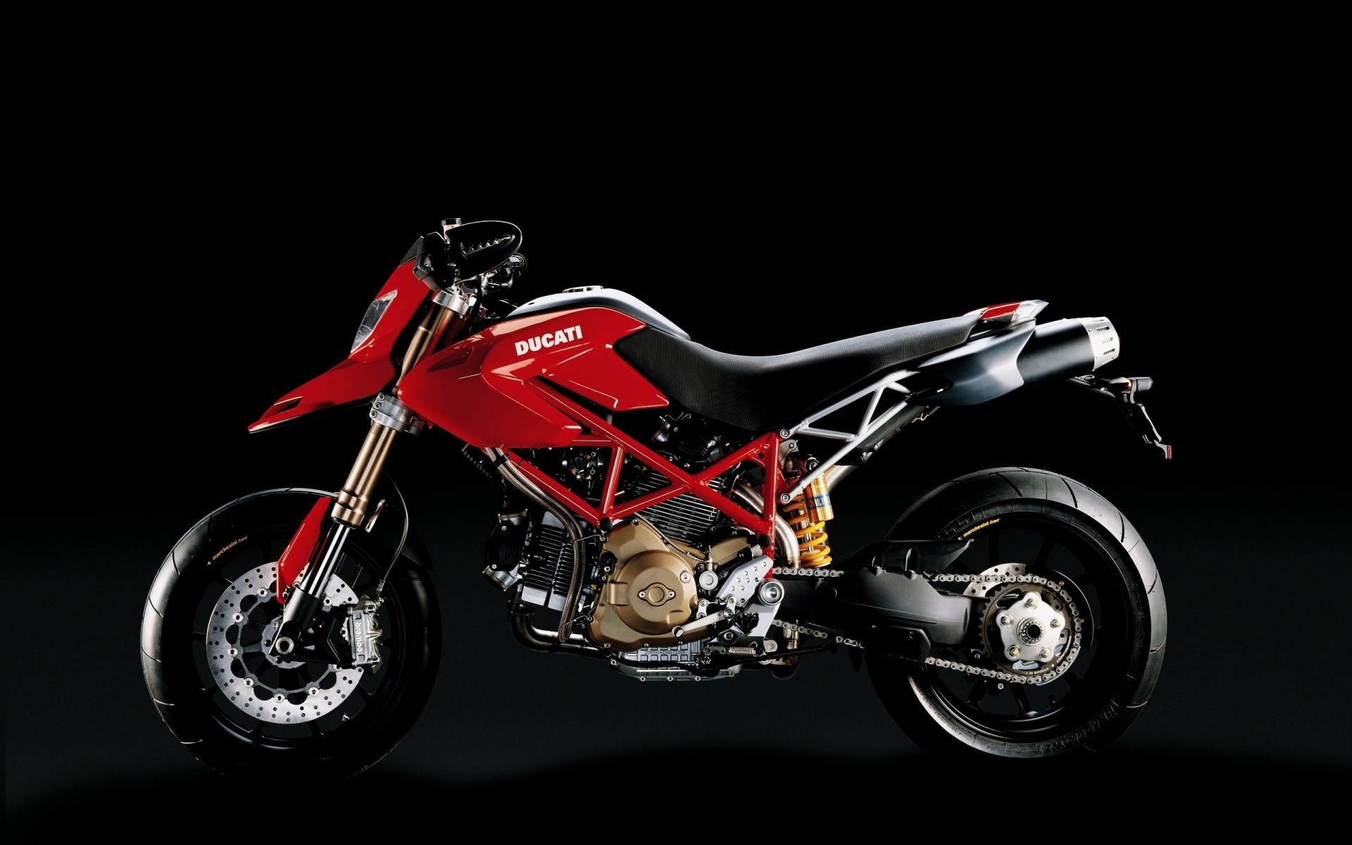 ducati motocykl czerwony