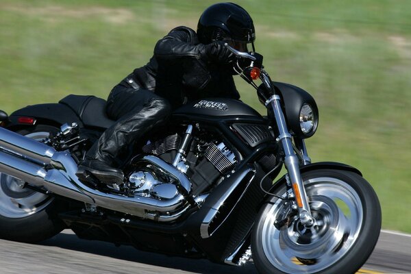 Harley Davidson Bike mit Fahrer