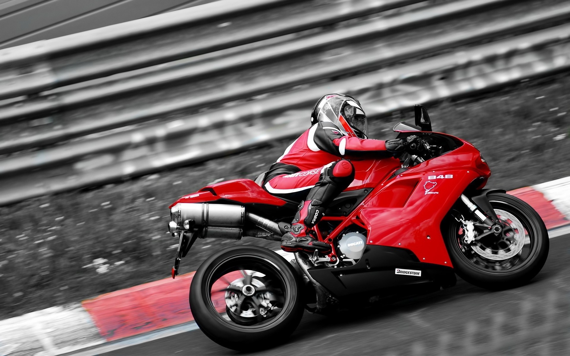 rotation ducati bomber