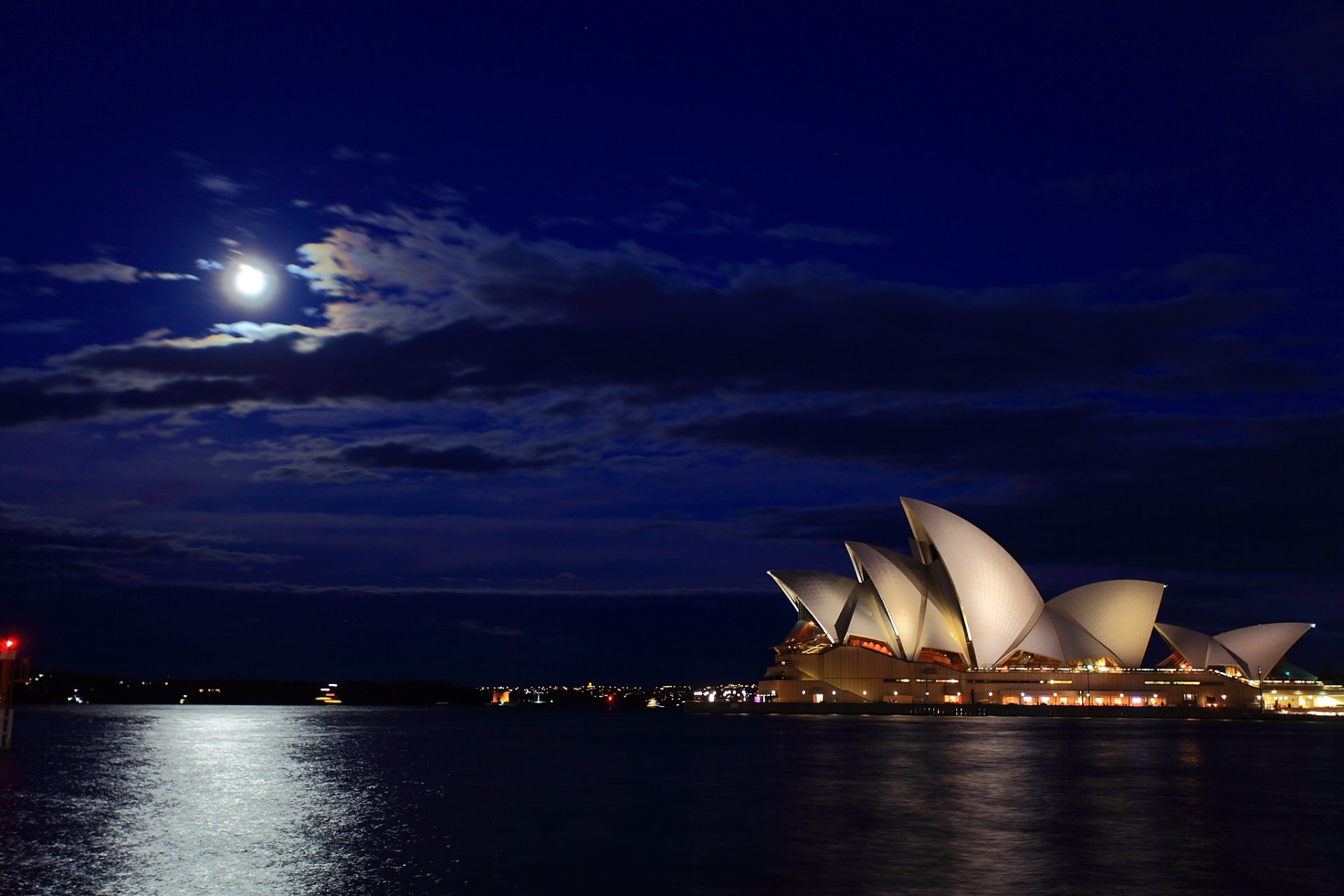 oper hafenbrücke sydney australien nacht mond gehweg meer