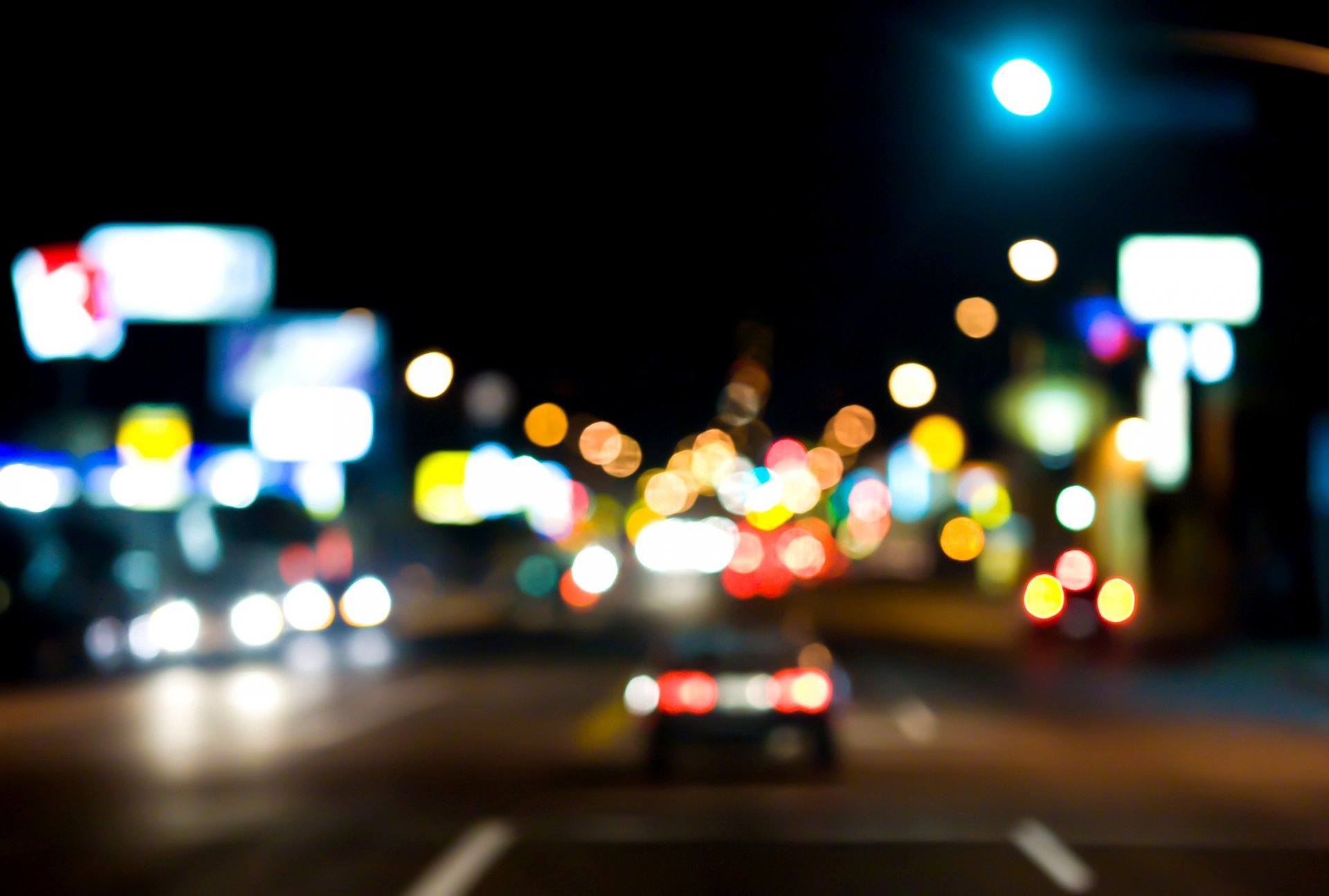 stadt straße straße nacht bokeh autos lichter