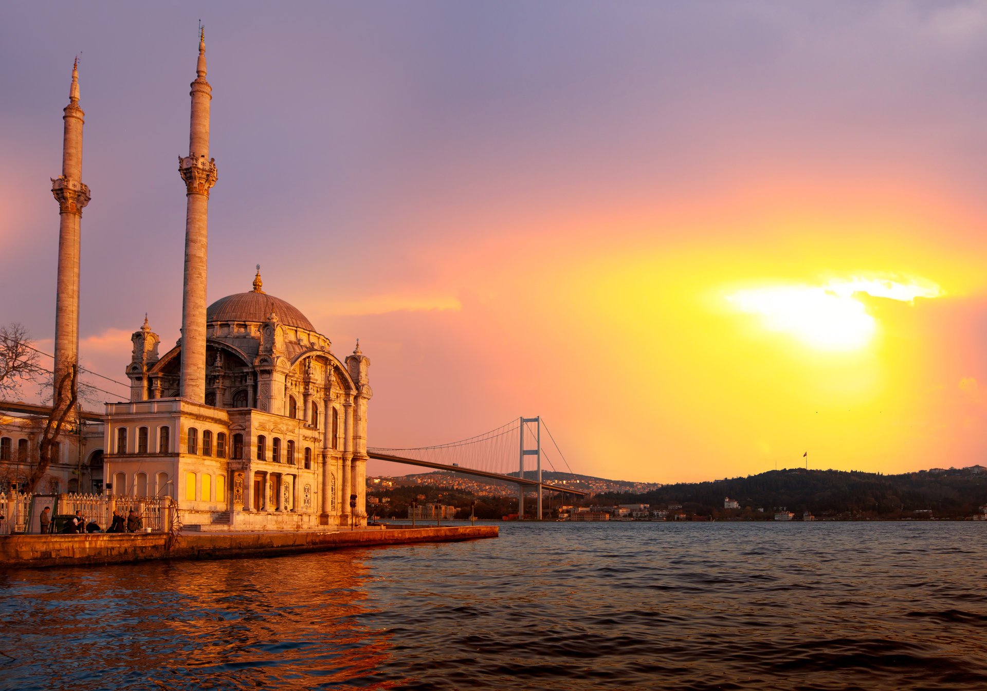 ortaköy moschee istanbul türkei stadt marmarameer bosporusbrücke landschaft natur schön ortakoy moschee bosporusstraße sonnenlicht