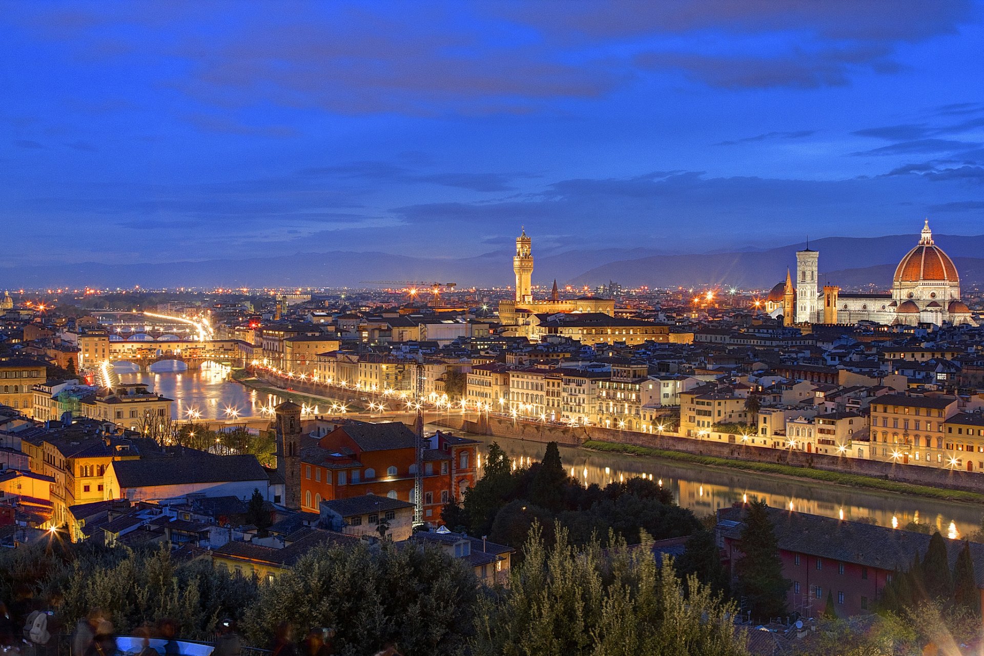 italia toscana florencia casas techos noche crepúsculo luces