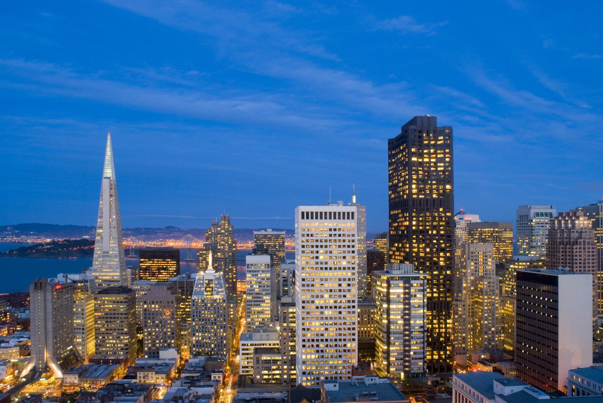 san francisco california estados unidos san francisco centro centro de negocios rascacielos luces de la ciudad cielo