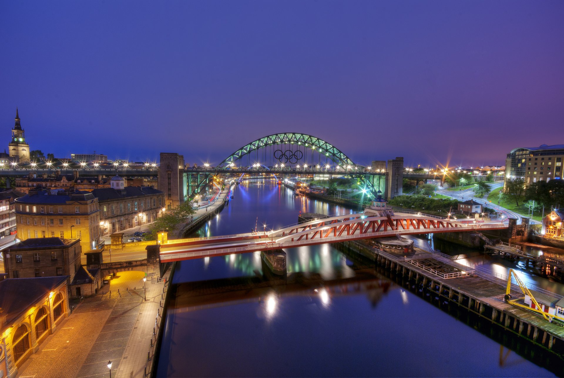 gateshead anglia rzeka mosty nocne miasto