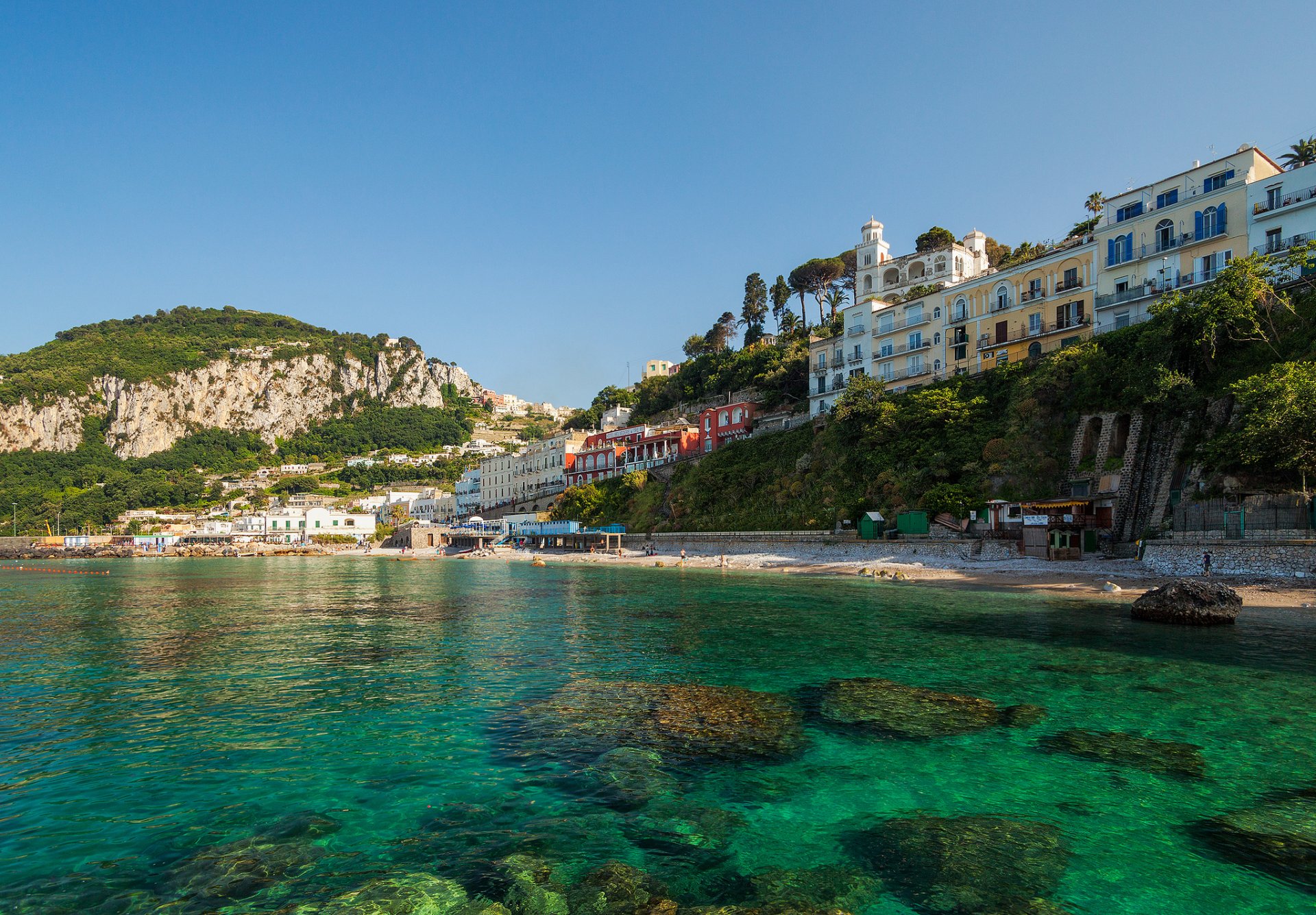 anacapri porto marina grande capri italia città isola napoli mare rocce rocce natura alberi case edifici riva paesaggio