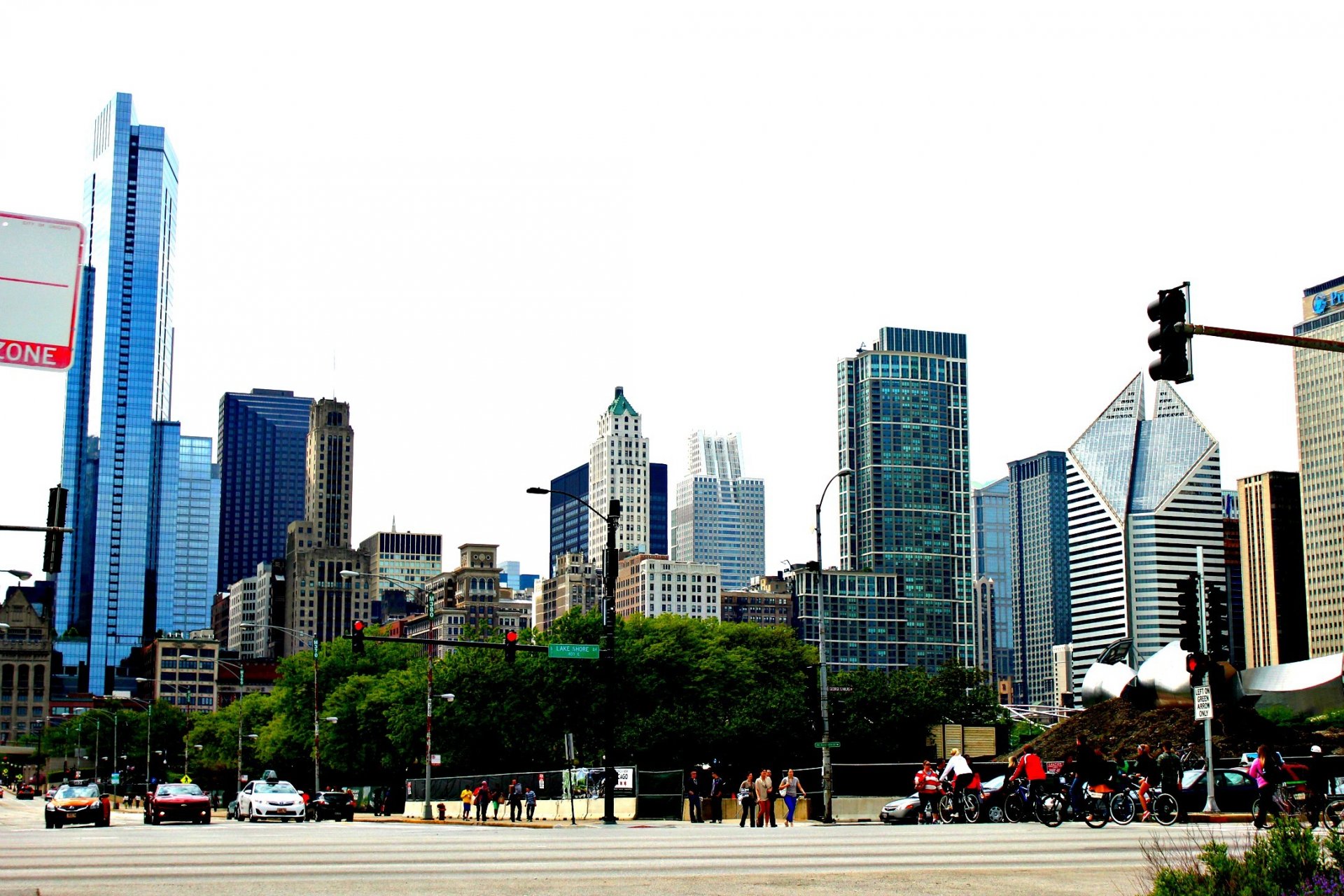 zentrum illinois chicago usa amerika gebäude wolkenkratzer himmel hochhäuser autos straße menschen verkehr