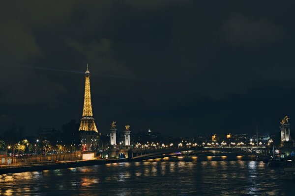 Пейзаж. Эльфелева Башня. Париж