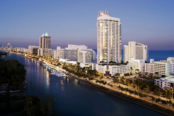 Soirée sur la côte de Miami