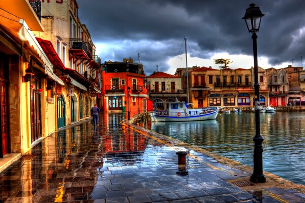 Wasserpromenade in Griechenland