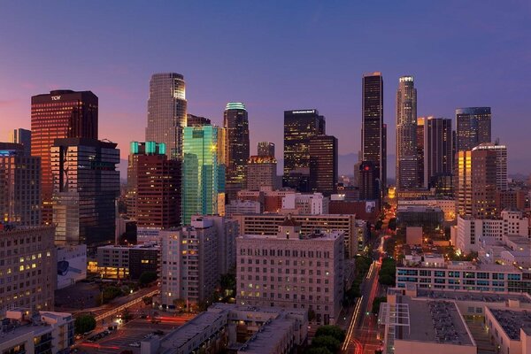 La ville de Los Angeles au coucher du soleil